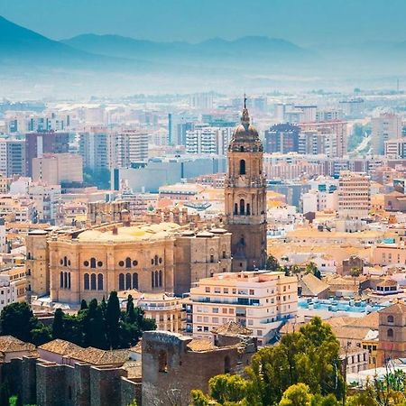 Calu Homes Cerca De Estacion De Tren مالقة المظهر الخارجي الصورة