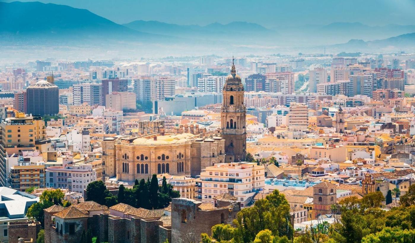 Calu Homes Cerca De Estacion De Tren مالقة المظهر الخارجي الصورة